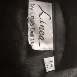 100% Leather Jacket sleeves are Sweater Material.